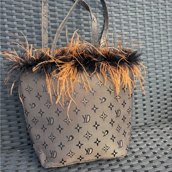 Brown and Black Feathered Bag - Picture 4 of 6